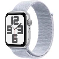 Apple Watch SE (2024) 40mm Stříbrný hliník s oblačně modrým provlékacím řemínkem