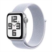 Apple Watch SE (2024) 44mm Stříbrný hliník s oblačně modrým provlékacím řemínkem
