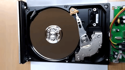 HDD - roztáčení ploten